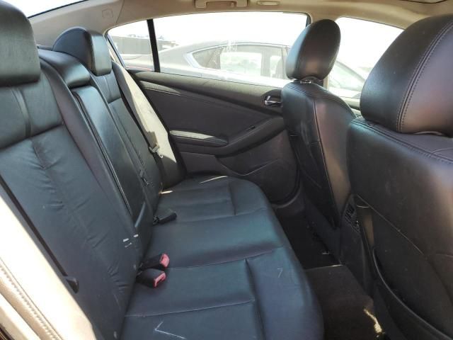 2010 Nissan Altima Base