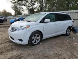 Carros salvage sin ofertas aún a la venta en subasta: 2015 Toyota Sienna LE