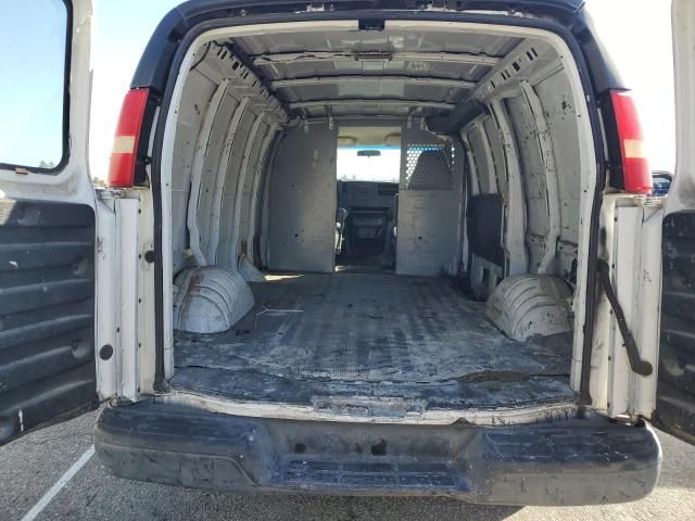 2005 Chevrolet Express G2500