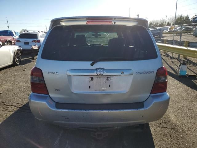 2004 Toyota Highlander Base