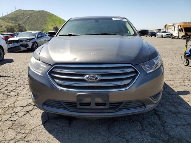 2015 Ford Taurus SE