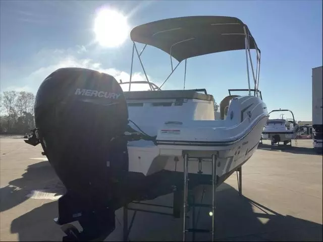 2022 Bayliner VR6