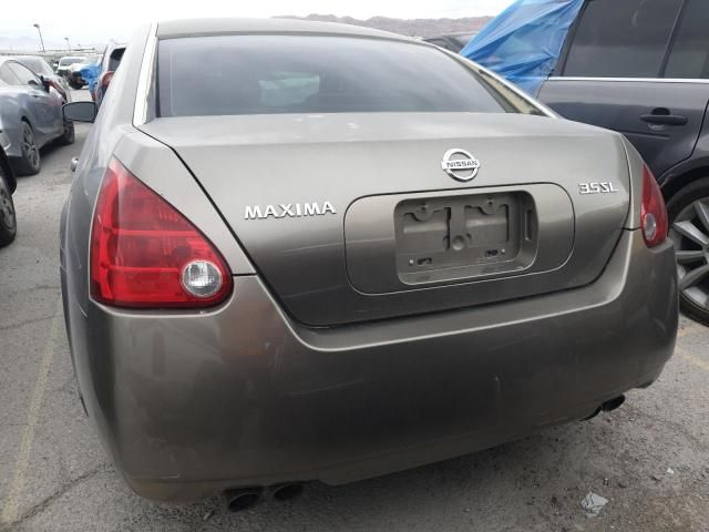 2004 Nissan Maxima SE