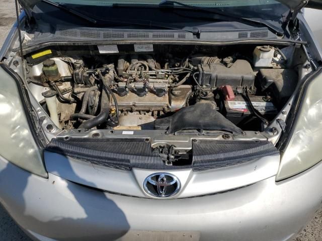 2006 Toyota Sienna CE