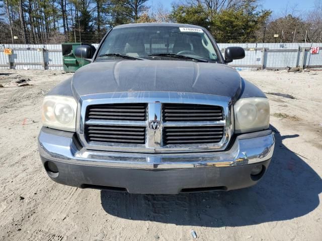 2005 Dodge Dakota SLT