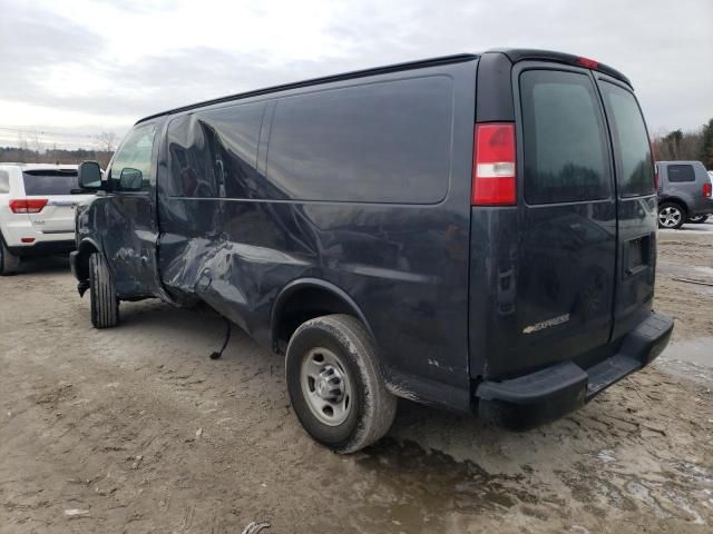 2017 Chevrolet Express G2500