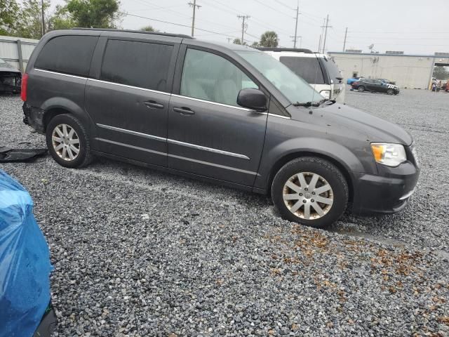 2016 Chrysler Town & Country Touring