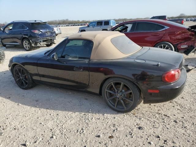 2004 Mazda MX-5 Miata Base