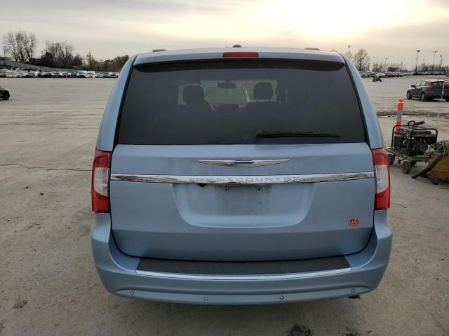 2012 Chrysler Town & Country Touring