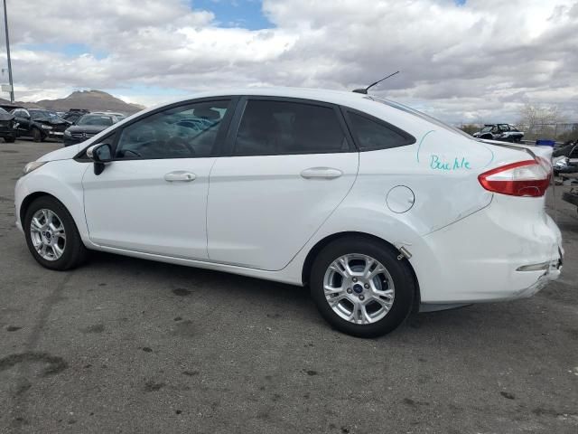 2015 Ford Fiesta SE