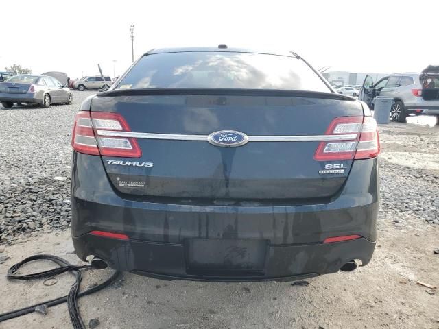 2015 Ford Taurus SEL