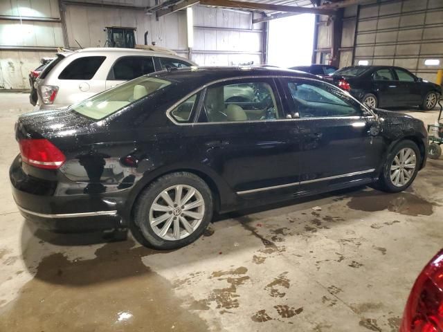 2012 Volkswagen Passat SEL