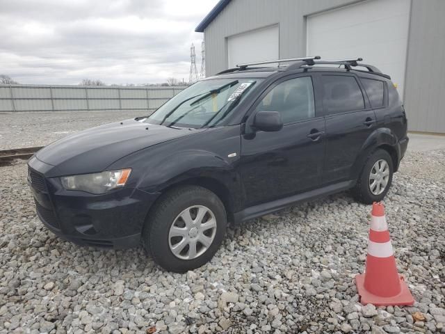 2012 Mitsubishi Outlander ES