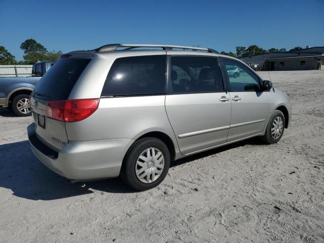 2006 Toyota Sienna CE