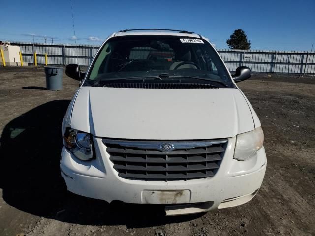 2007 Chrysler Town & Country Touring