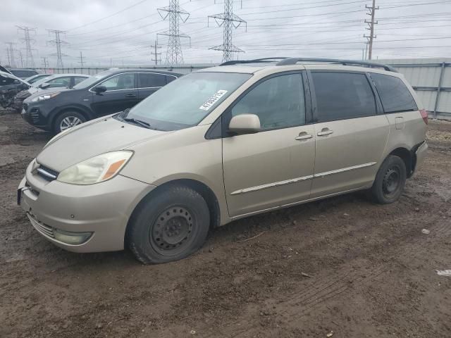 2004 Toyota Sienna XLE