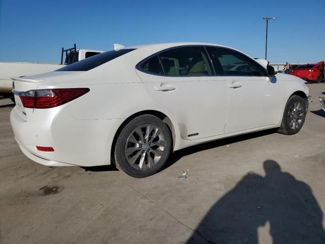 2015 Lexus ES 300H