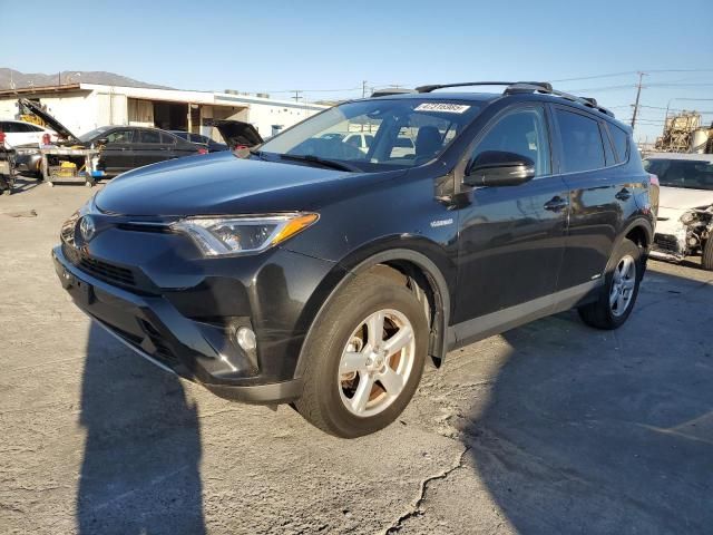 2018 Toyota Rav4 HV LE