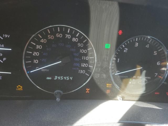 2004 Lexus LX 470