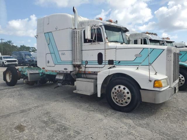 1996 Peterbilt 377