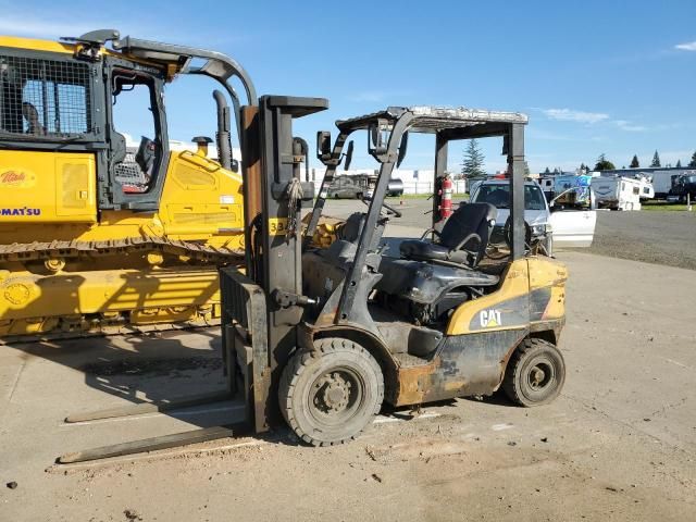 2008 Caterpillar AD22 Forklift