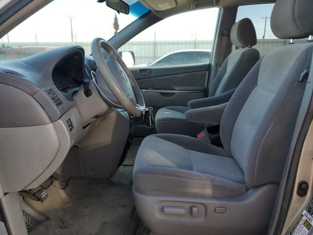 2007 Toyota Sienna LE