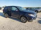 2016 Mitsubishi Outlander SE