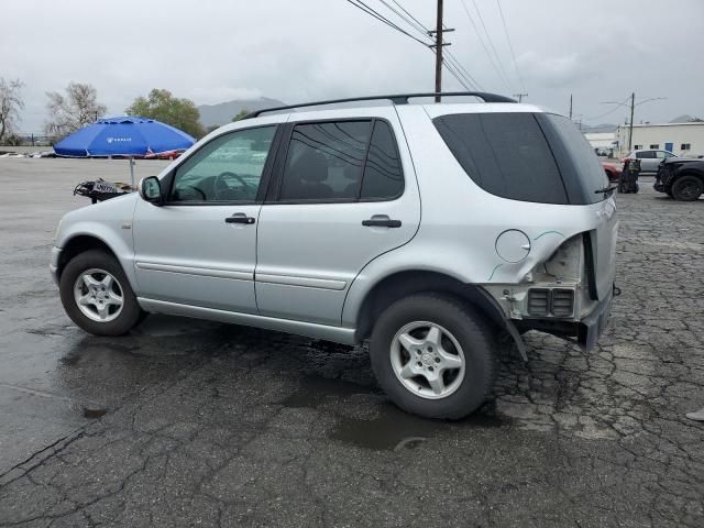 2000 Mercedes-Benz ML 320