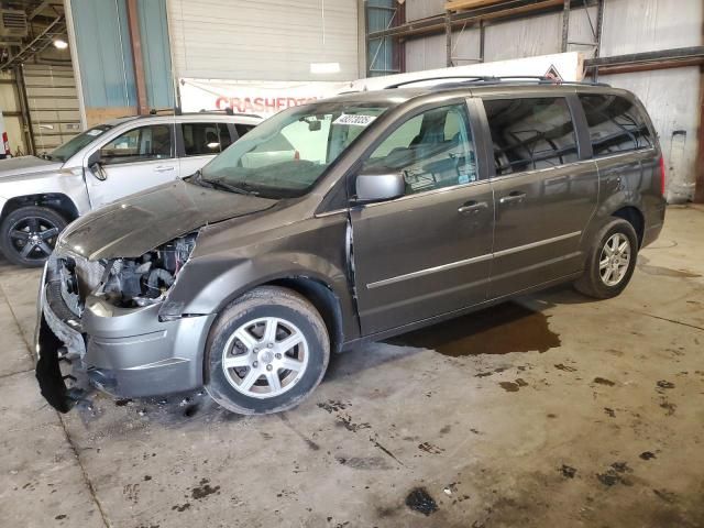 2010 Chrysler Town & Country Touring