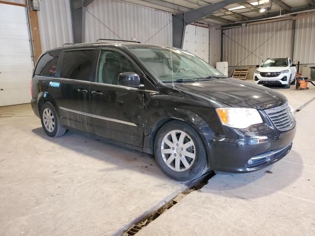 2016 Chrysler Town & Country Touring