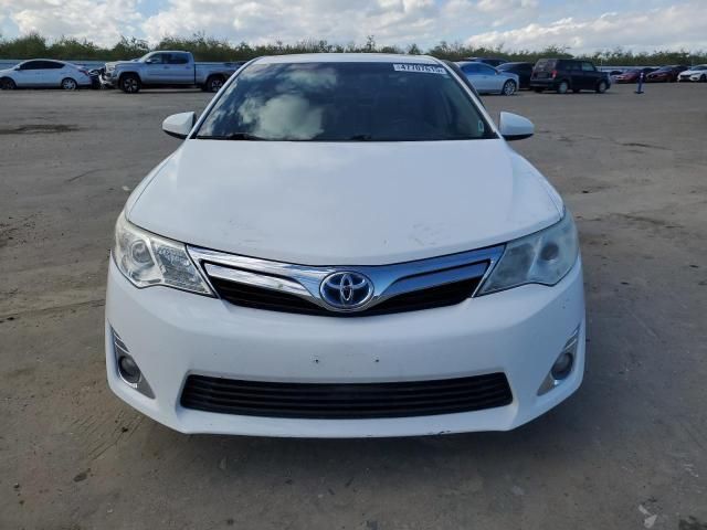 2014 Toyota Camry Hybrid