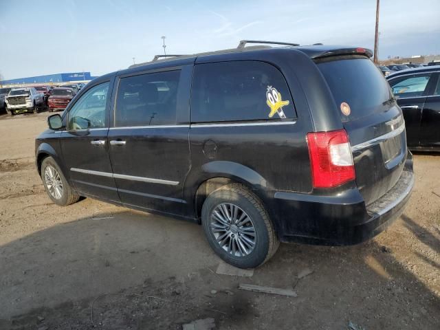 2014 Chrysler Town & Country Touring L