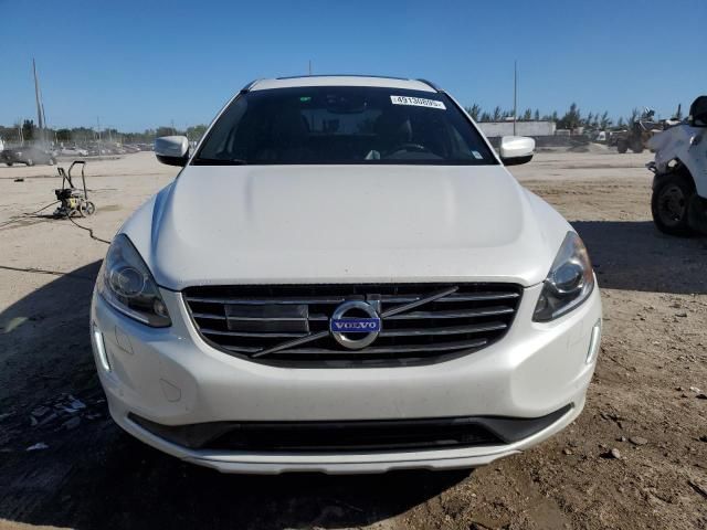 2016 Volvo XC60 T5 Platinum