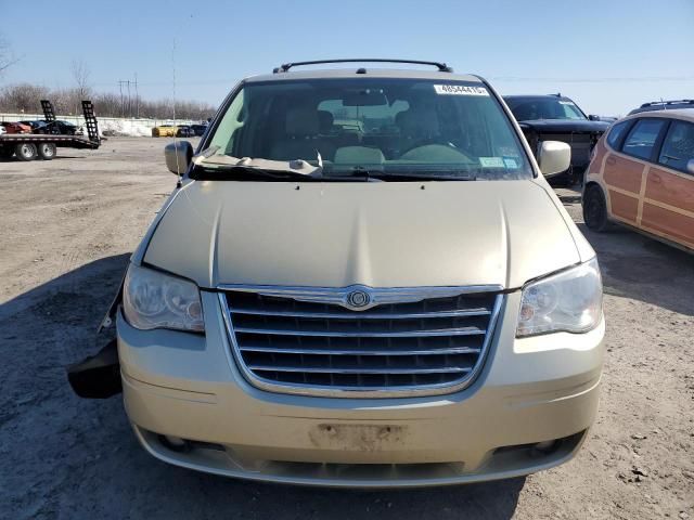 2010 Chrysler Town & Country Touring Plus