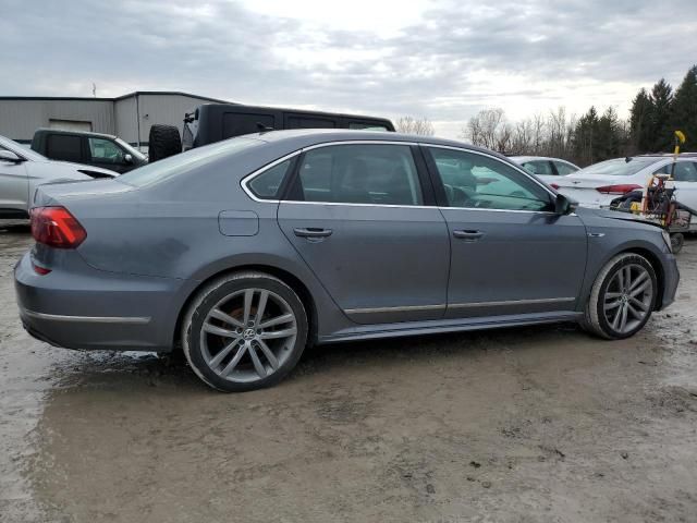 2017 Volkswagen Passat R-Line