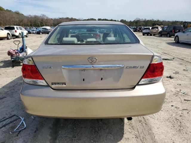 2005 Toyota Camry LE