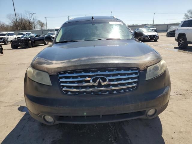 2004 Infiniti FX35