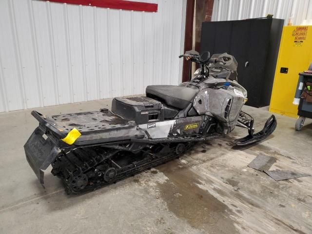 2025 Skidoo 2025 Skidoo Snowmobile