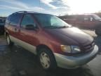 2000 Toyota Sienna LE