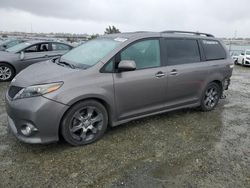 Carros salvage sin ofertas aún a la venta en subasta: 2015 Toyota Sienna Sport