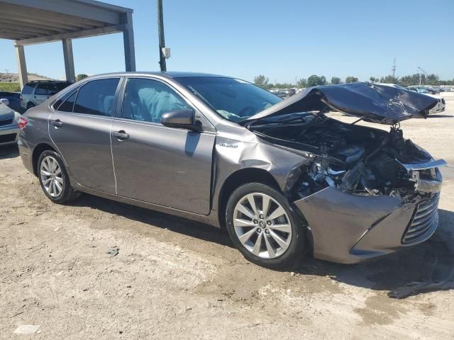 2017 Toyota Camry Hybrid