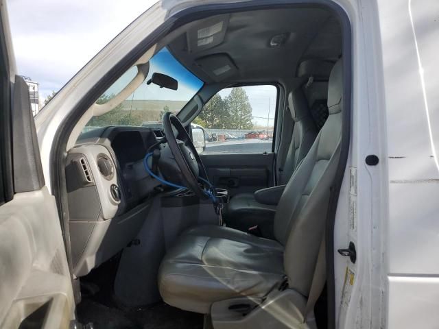 2013 Ford Econoline E250 Van