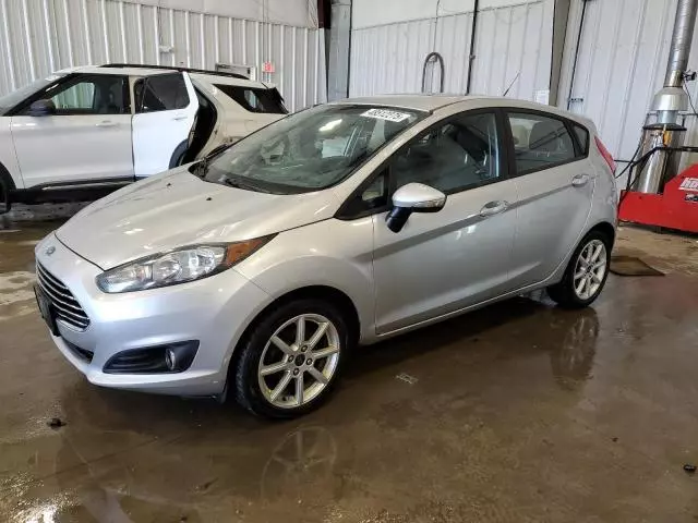 2016 Ford Fiesta SE