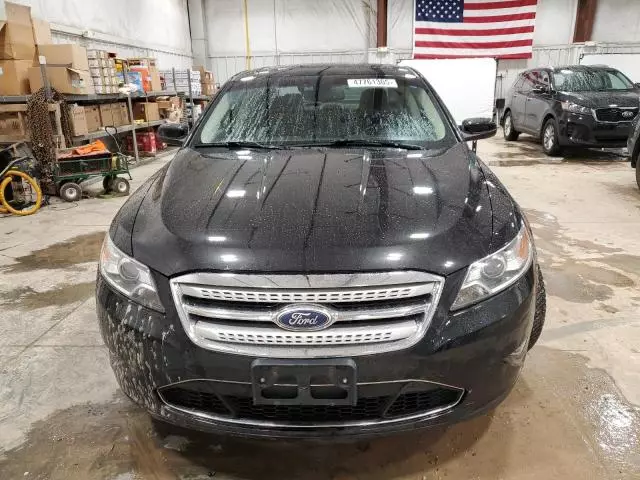 2011 Ford Taurus SHO