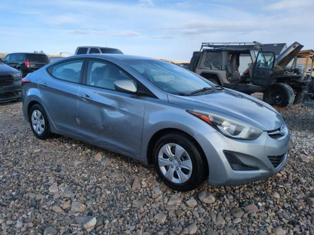 2016 Hyundai Elantra SE