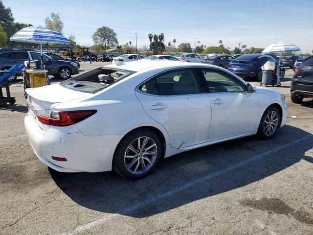 2018 Lexus ES 300H