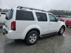 2005 Nissan Pathfinder LE