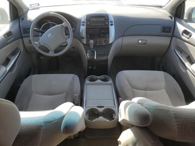 2007 Toyota Sienna CE