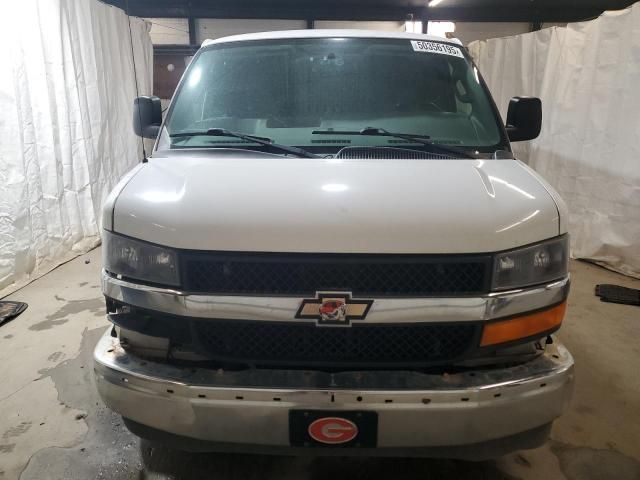 2017 Chevrolet Express G2500