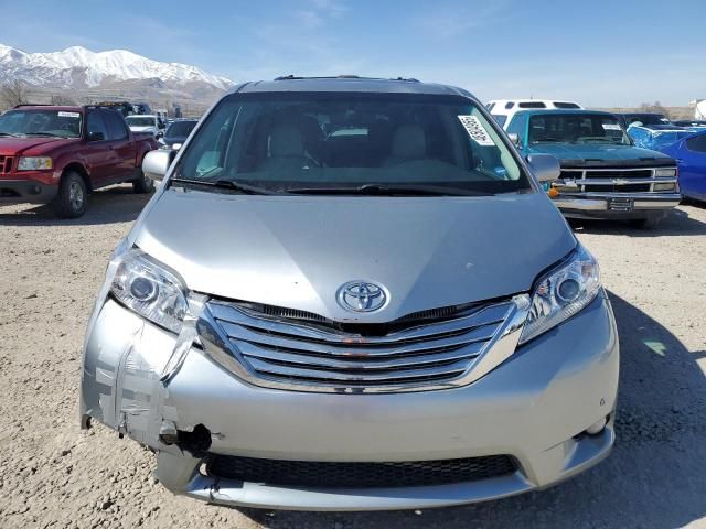 2012 Toyota Sienna XLE